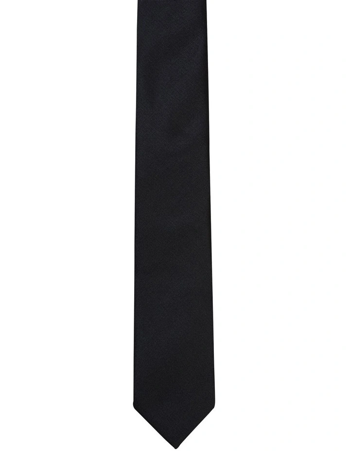 Plain Tie in Black
