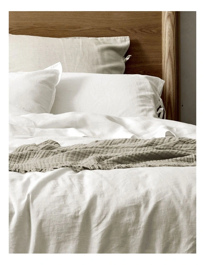 Maison Vintage Bedlinen Collection in White