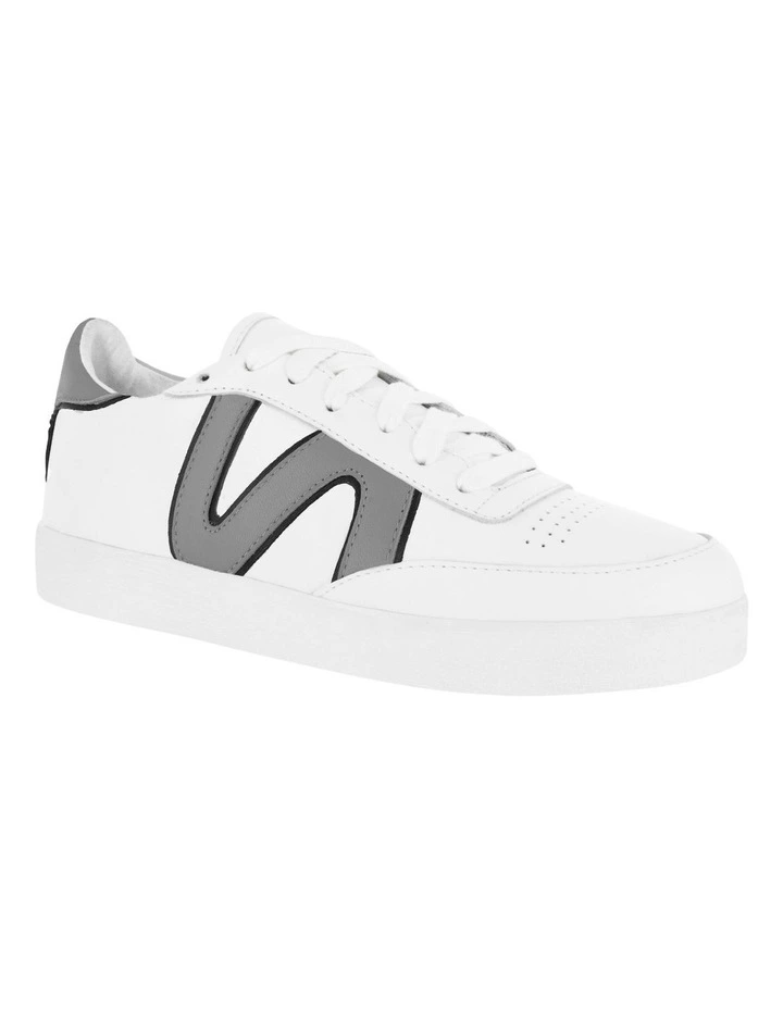 Ariel II Sneakers in White