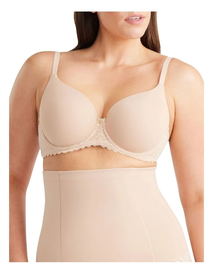 Revive Lace Full Cup Contour Bra in Beige