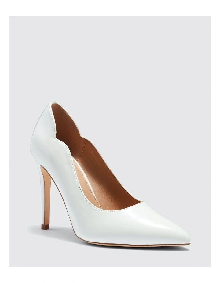 Inisa Pumps in White Patent