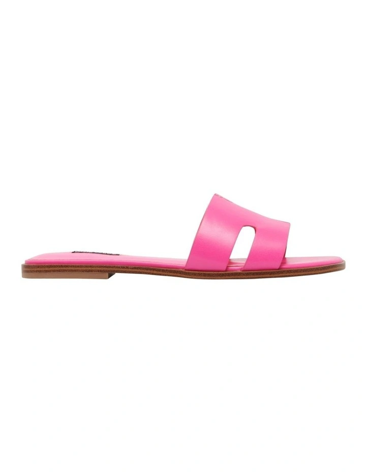 Giselle Sandal in Pink