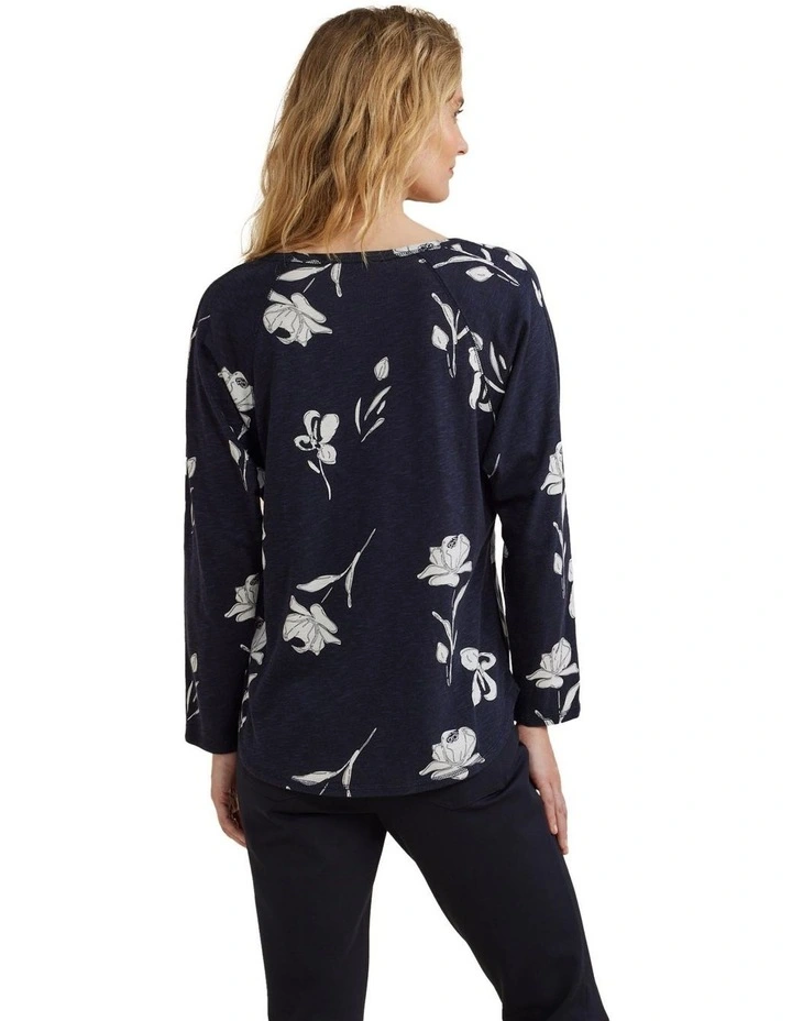 Monoflower Print Tee in Navy Blue