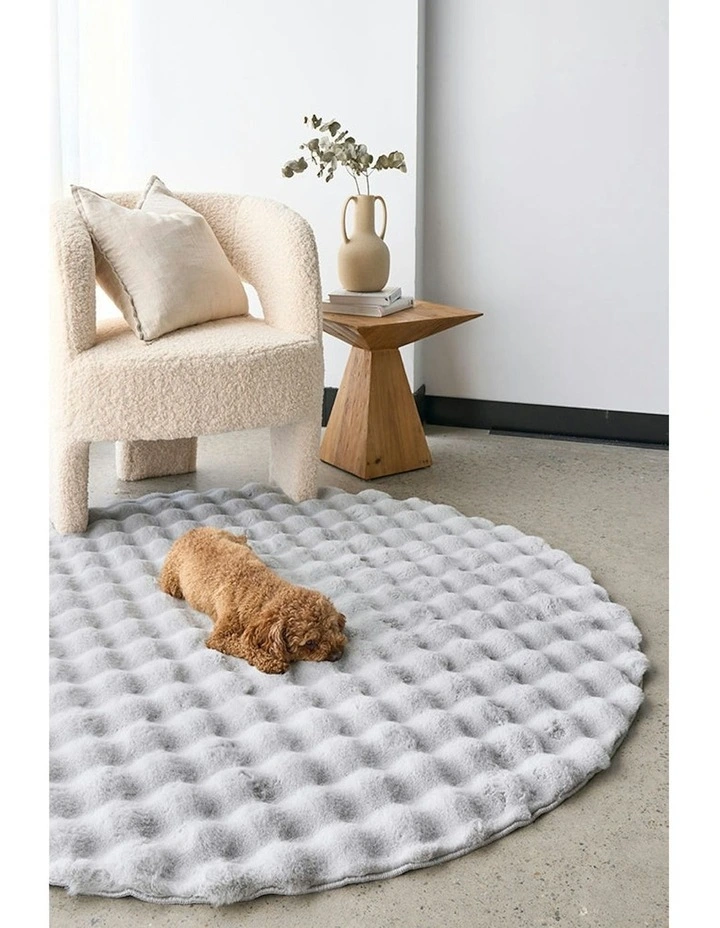 Bubble Round Machine Washable Rug in Silver