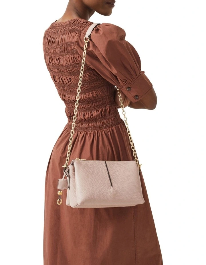 Hillgate Place Chain Small Zip-Top Crossbody Bag in Prairie Pink