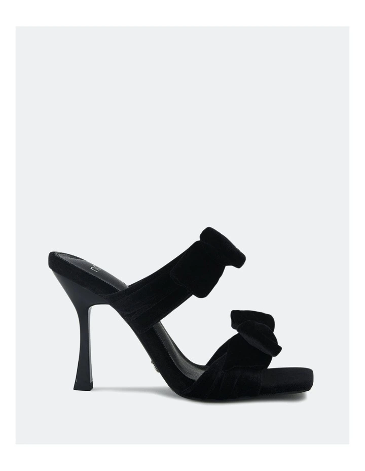 Zabriella Heels in Black