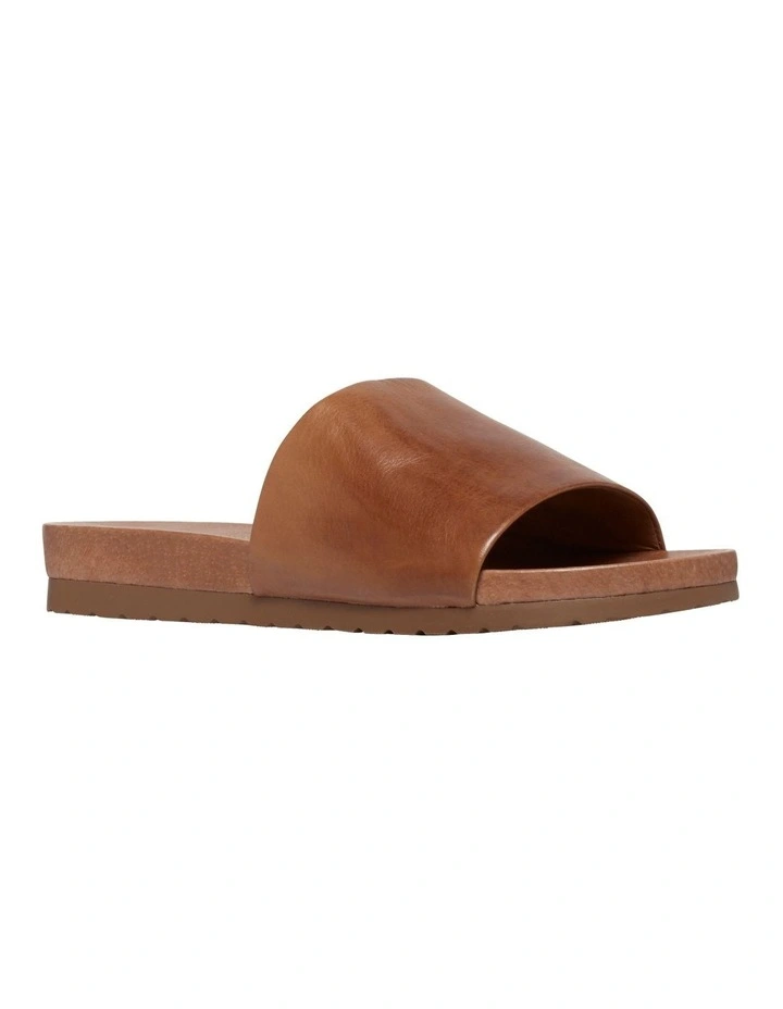 Amy Leather in Tan