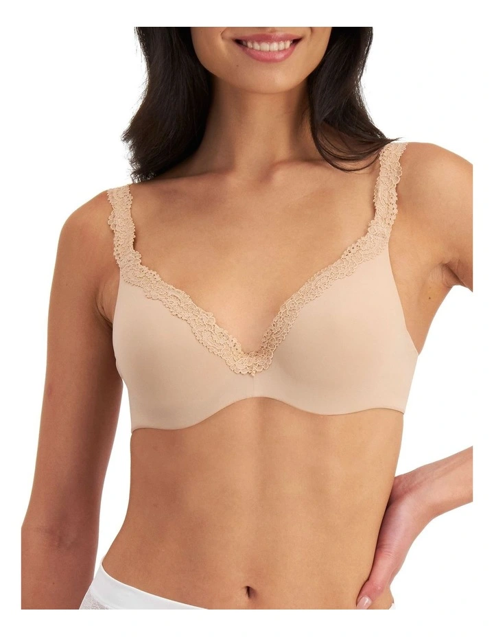 Barely There Luxe Contour Bra in Beige