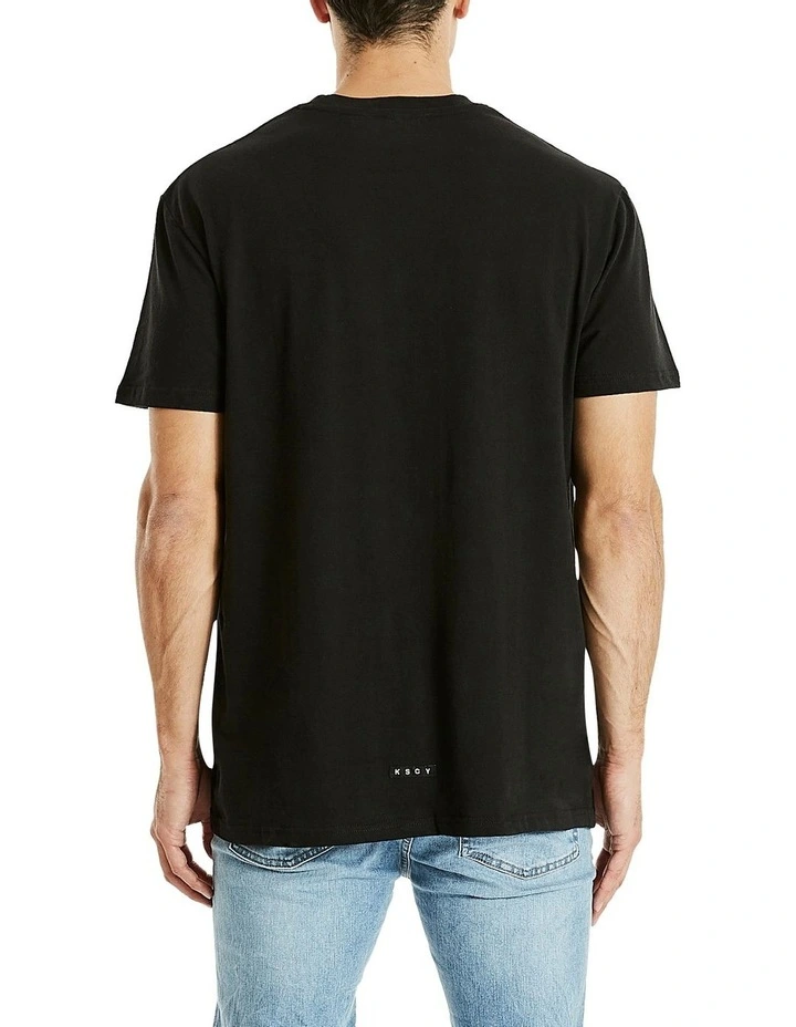 Relaxed Fit T-Shirt in Black