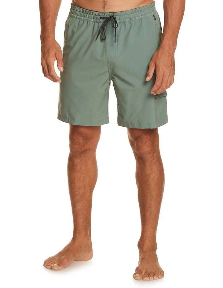 Taxer Cargo 18" Amphibian Boardshorts in Laurel Wreath