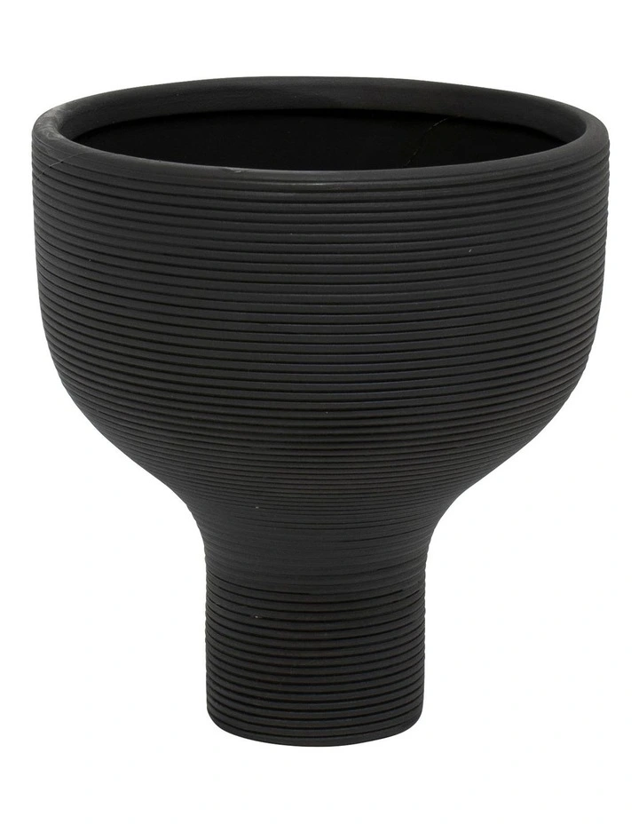 Orga Vase in Black