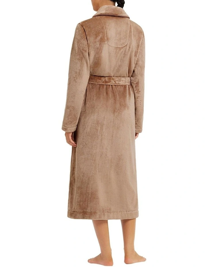 Kerrabee Plush Robe in Mocha