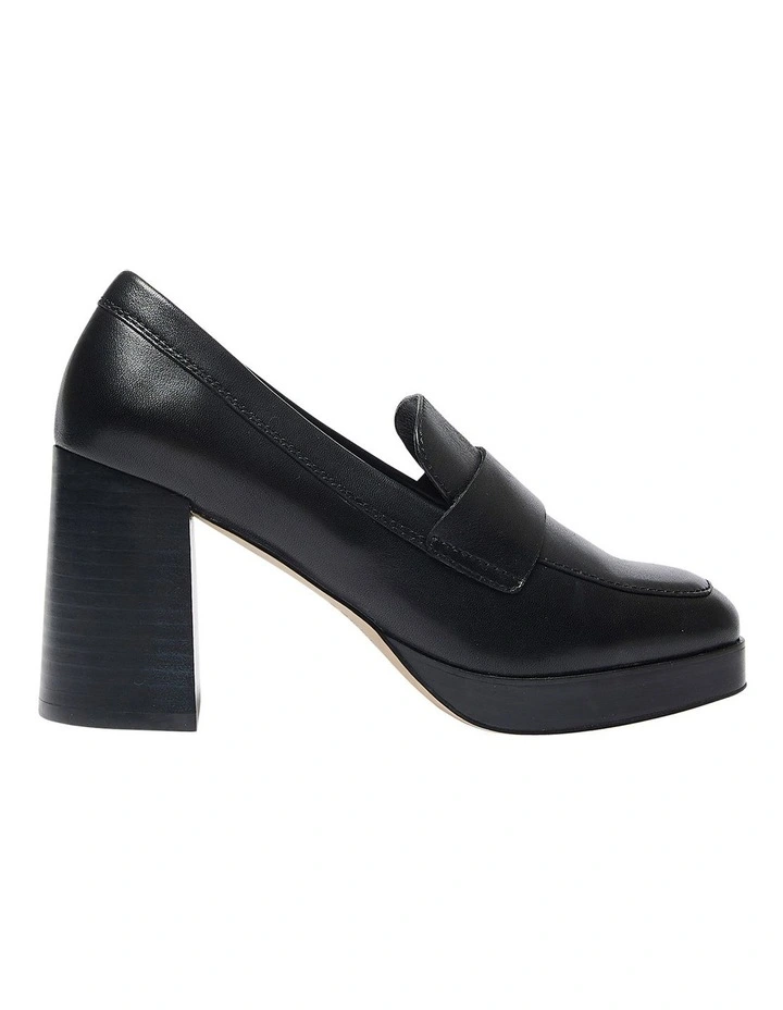 Hume Heeled Shoes in Black Leather