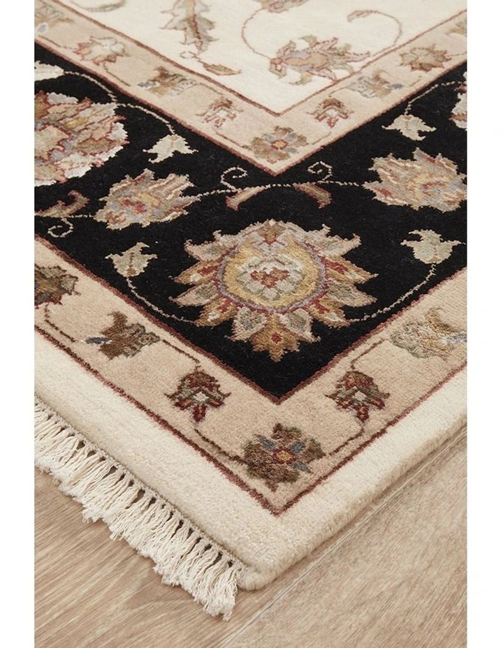 Indian Hand Knotted Wool With Silk Rug 291X198cm