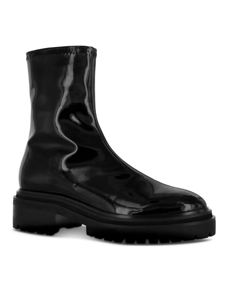 Peyton II Ankle Boots in Black