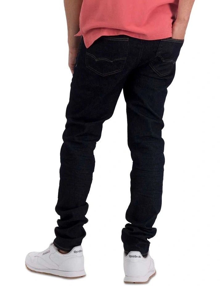 AirFlex Slim Jean in Blue