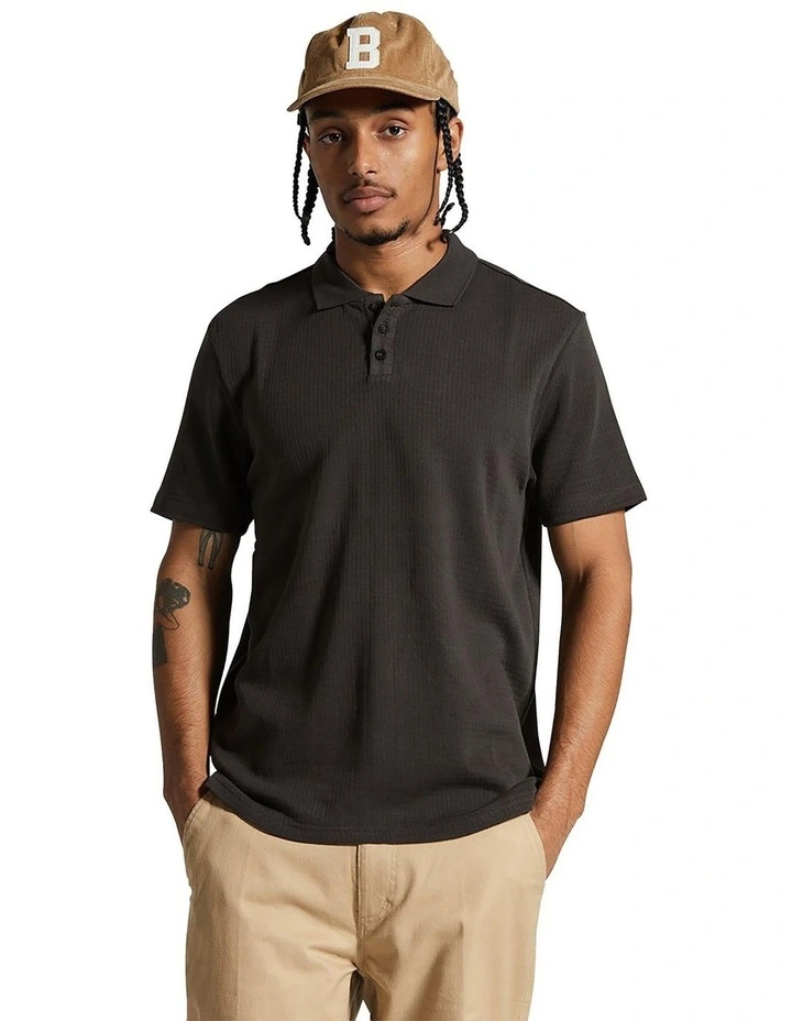 Waffle Short Sleeve Polo Knit T-shirt in Washed Black