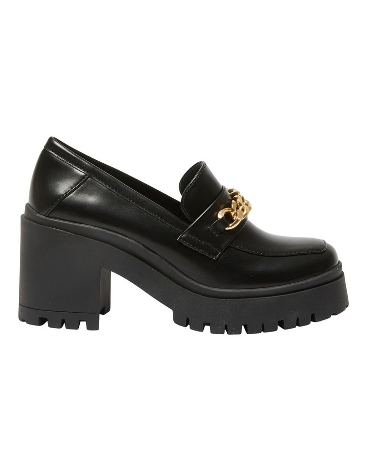 Jayla Loafers in Black