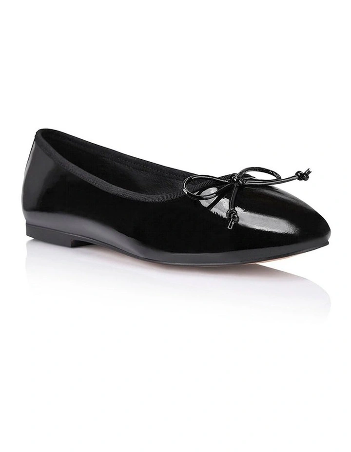 Ballet Flats in Black