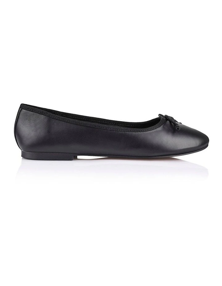 Ballet Flats in Black