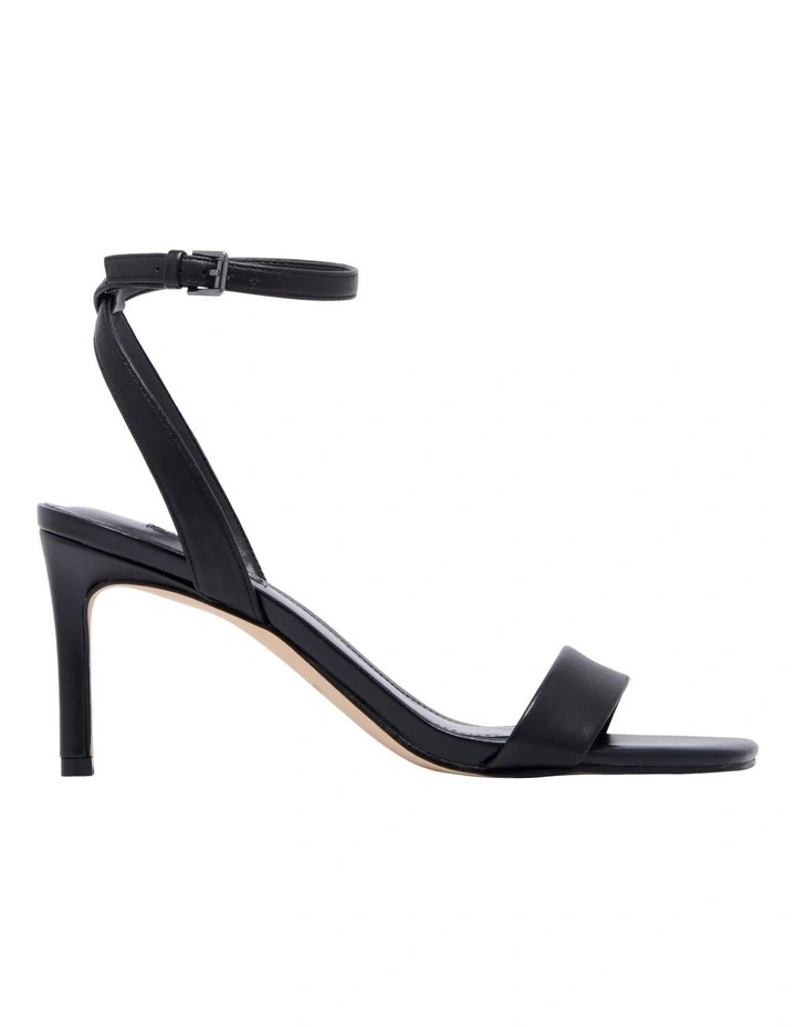 Handle Sandal In Black