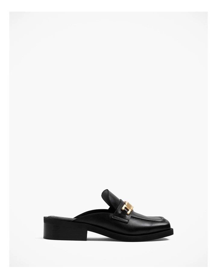 Chunky Leather Mule Loafer With Chain in Black