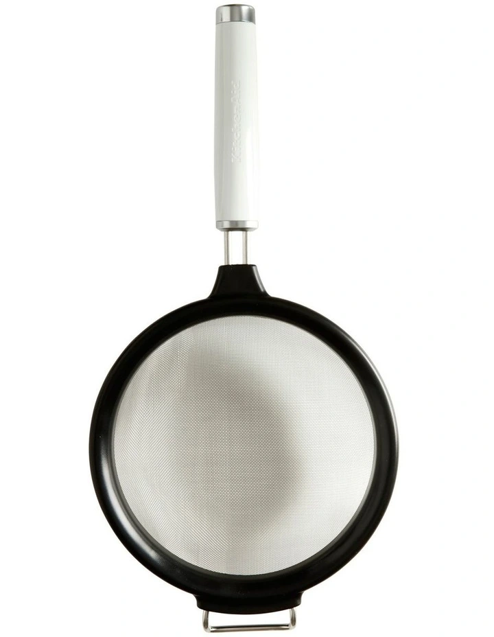 Classic Strainer 17.5cm in White
