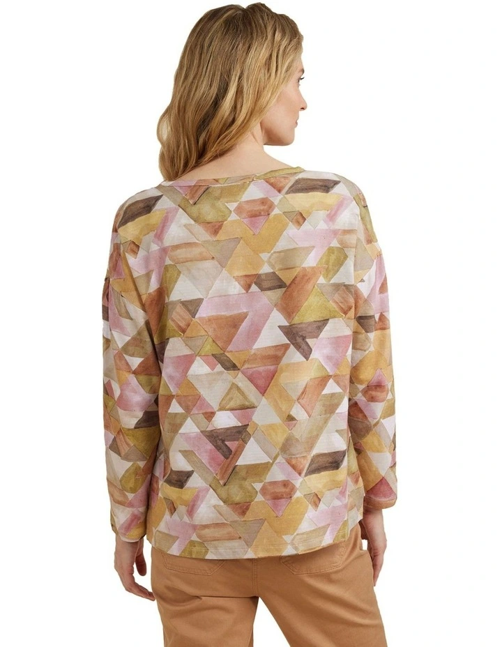 Tee in Pyramid Print