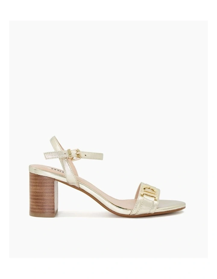 Jessie Sandal in Gold