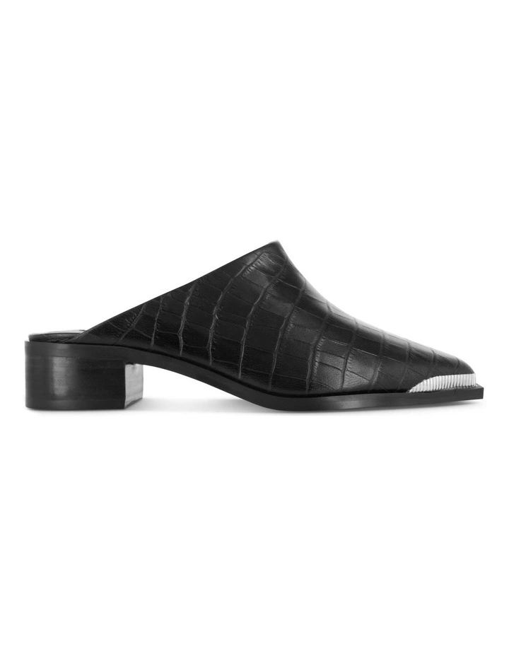Linnea Mules in Black
