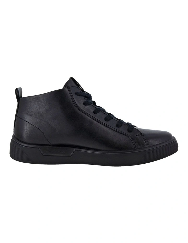 Street Tray Boot in Black