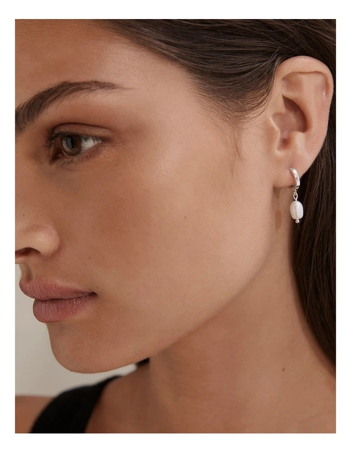 Ava Mini Pearl Hoop in Silver