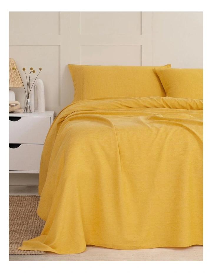 Luxury Linen Queen Sheet Set in Mustard