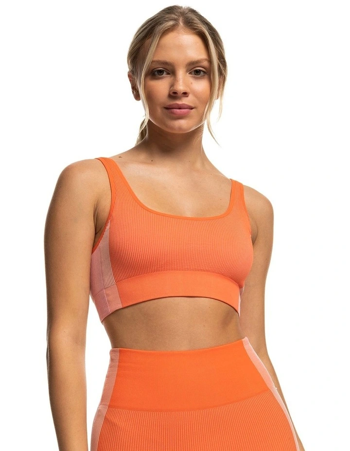 Chill Out Seamless Medium Impact Sports Bra in Tigerlily