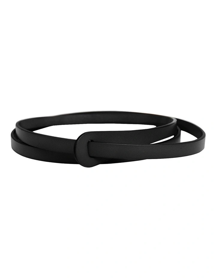 Tie The Knot Leather Belt in Black