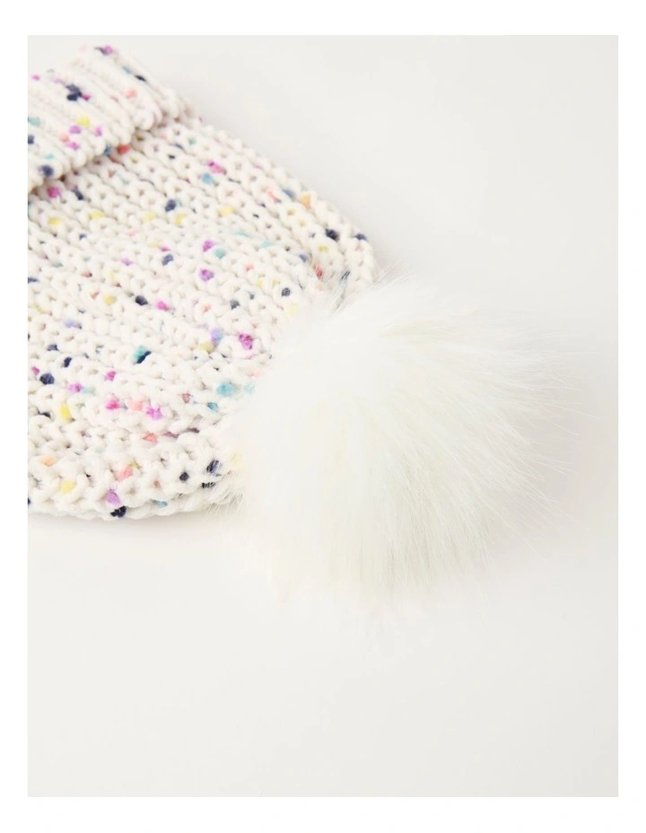 Chenille Beanie (3-8 Years) in Cream