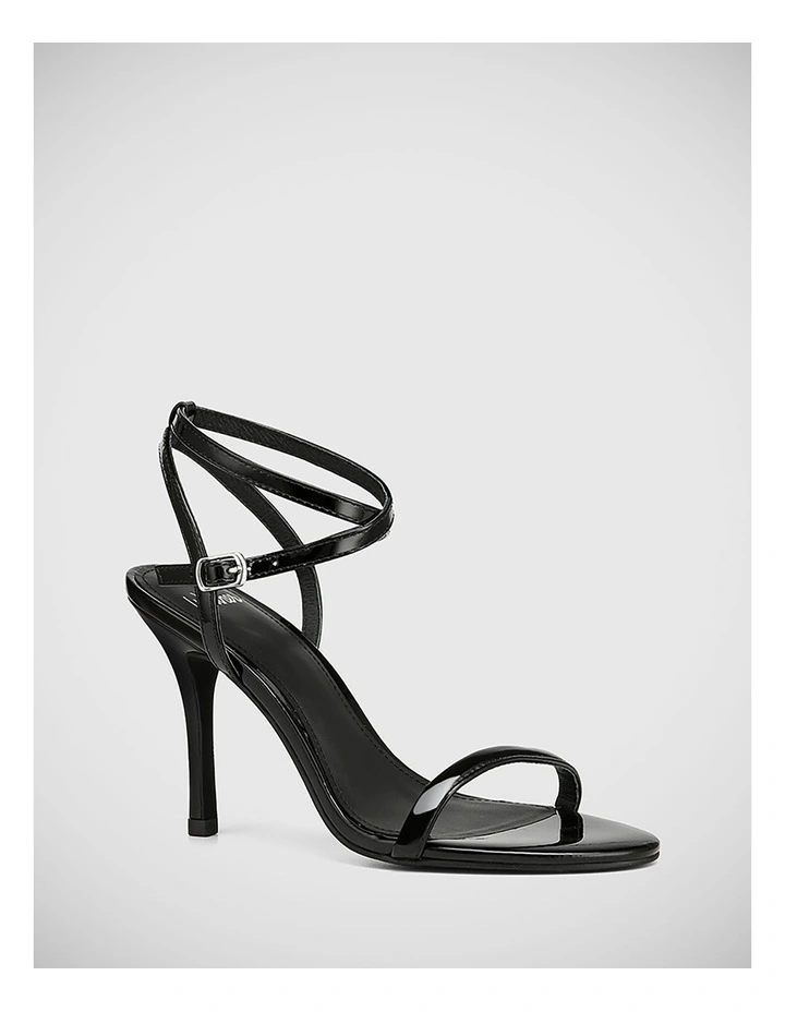 Roseta Patent Leather Sandal in Black
