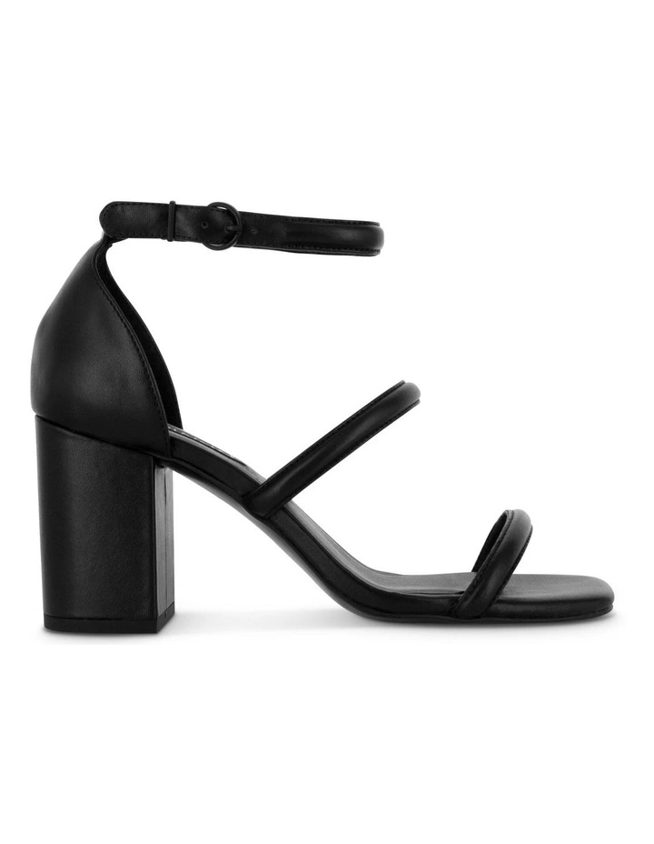 Robbie IV Heels in Black