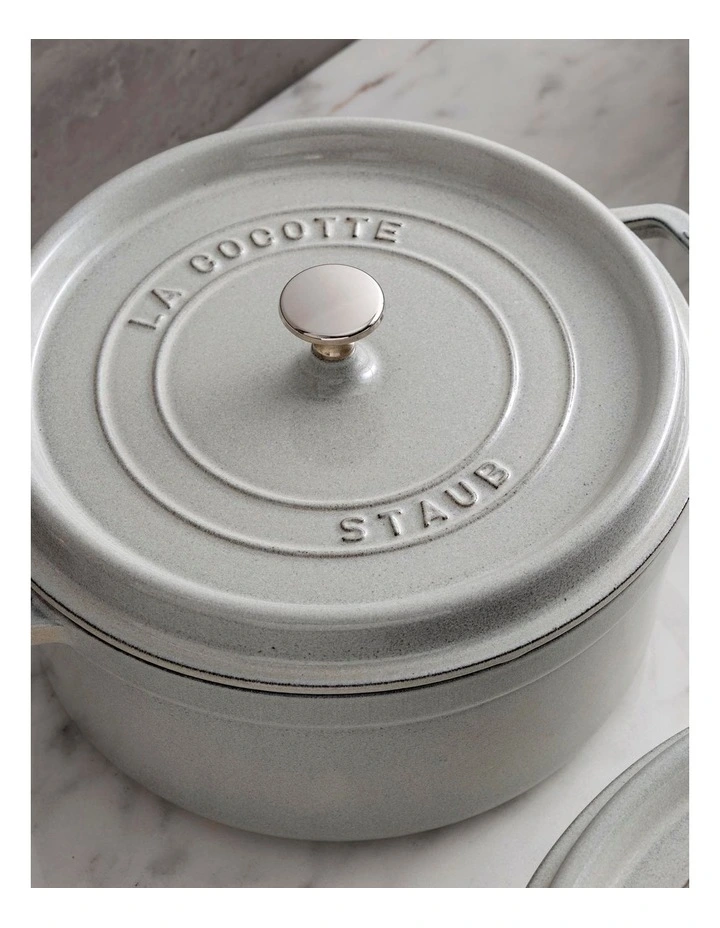 Round Cocotte 20cm/2.2L in White Truffle