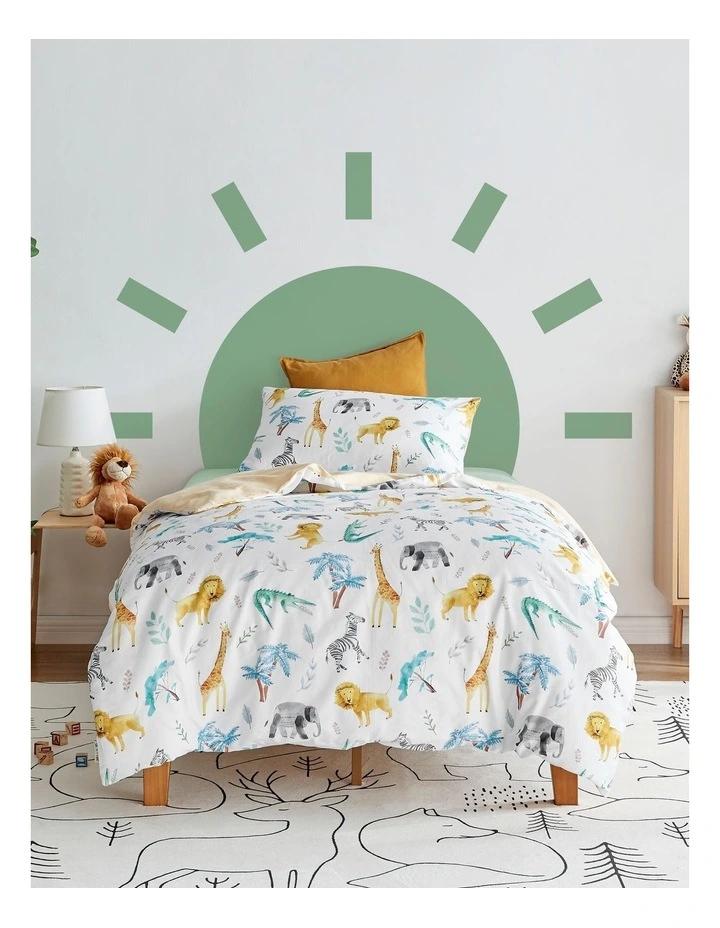 At The Zoo Quilt Cover Set in White
