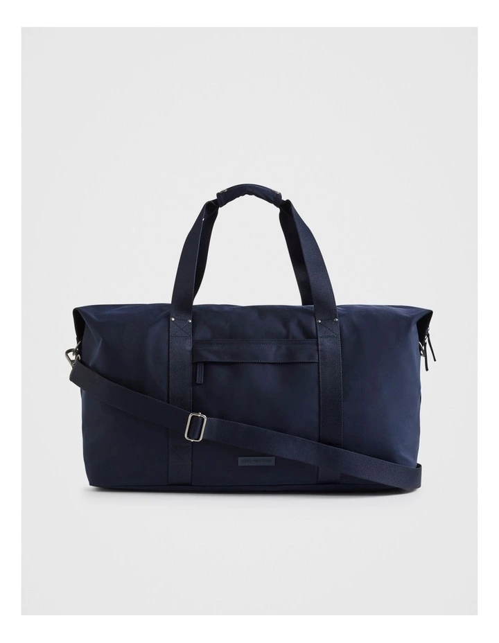 Weekender Bag in Midnight Blue