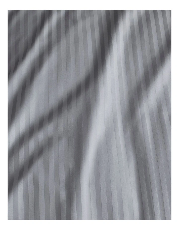 1200TC Millennia Tailored Quilt Cover in Storm