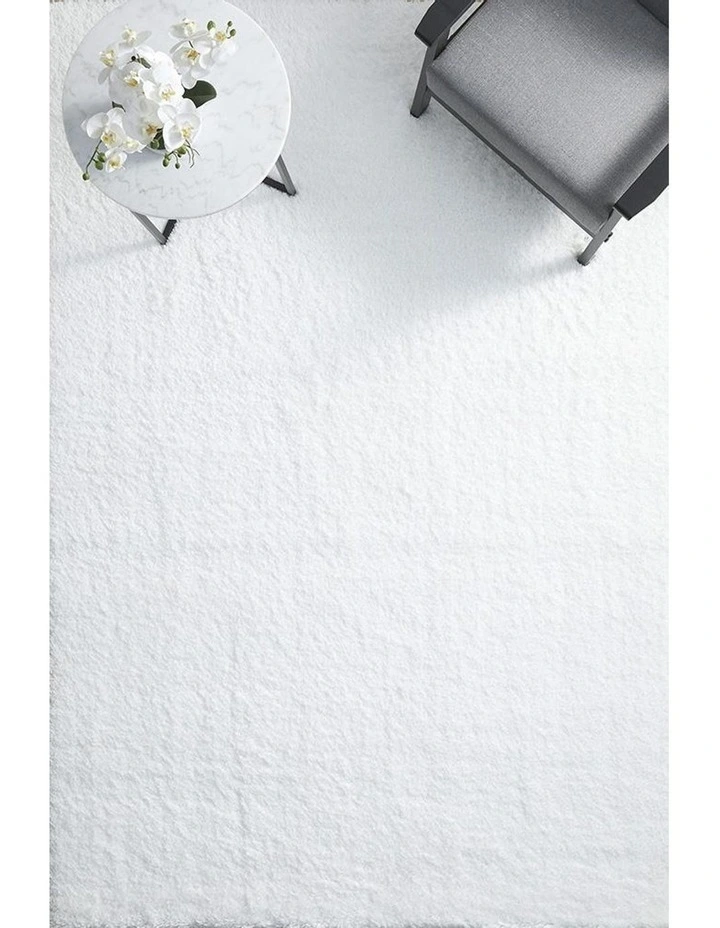 Angel Rug In White