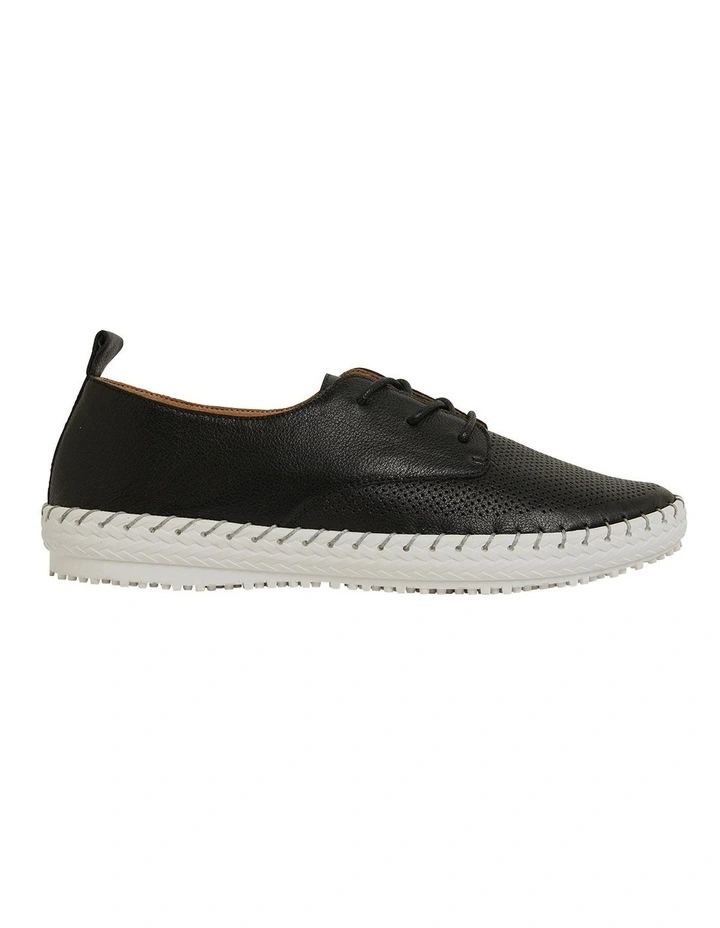 Ripley Sneakers in Black Leather