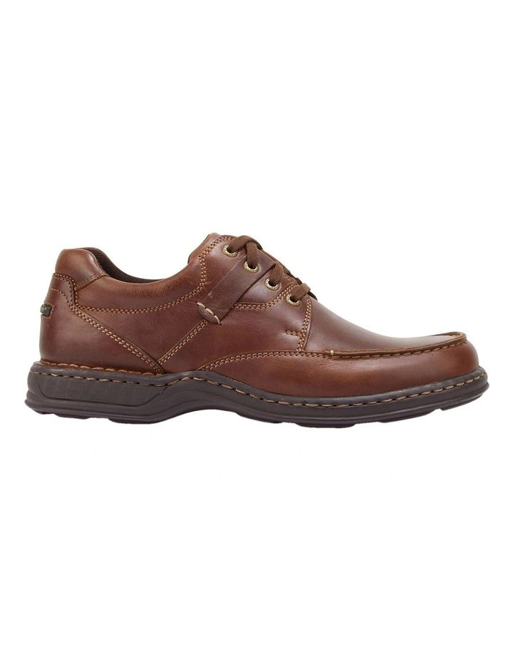 Randall II Leather Lace Up Shoe in Brown