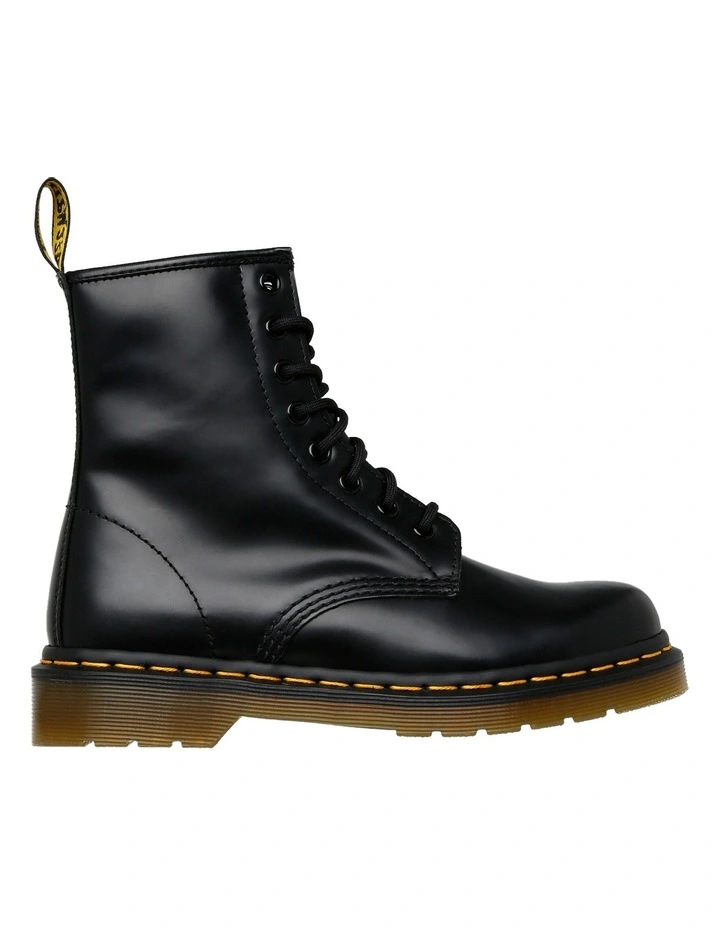 1460 8 Eye Smooth Boot in Black
