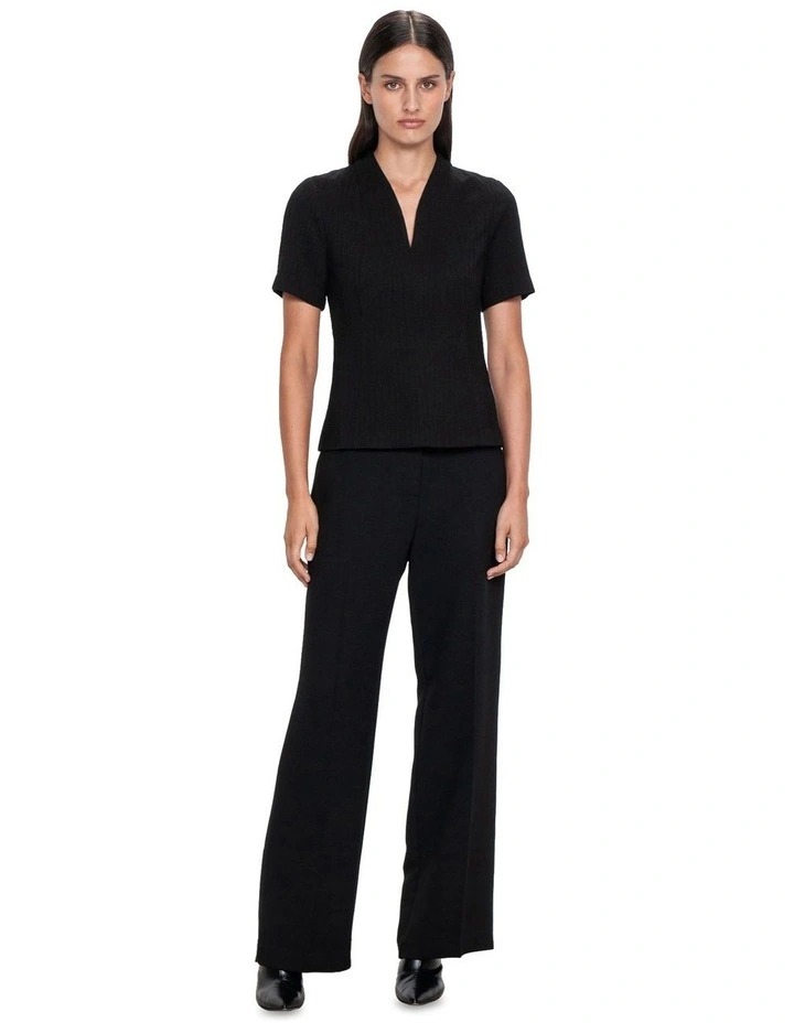 Crinkle V Neck Top in Black