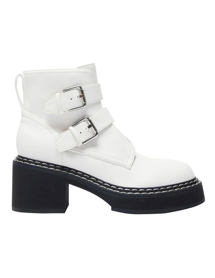 Kurt Boots in White
