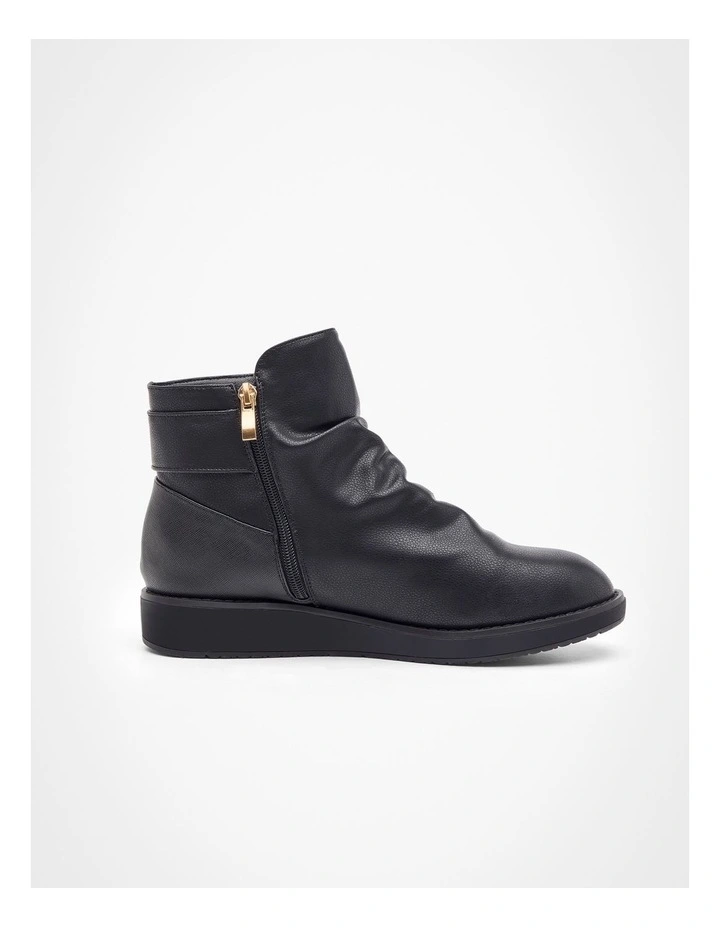 Wedge Ruched Zip Buckle Boot in Black