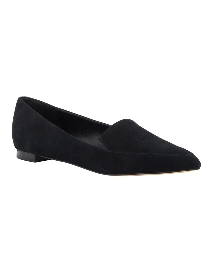 Abay Flat in Black